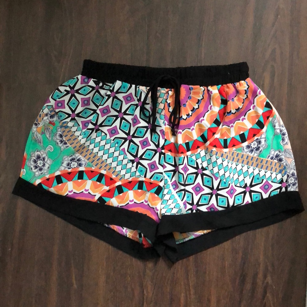 Colorful Foley shorts